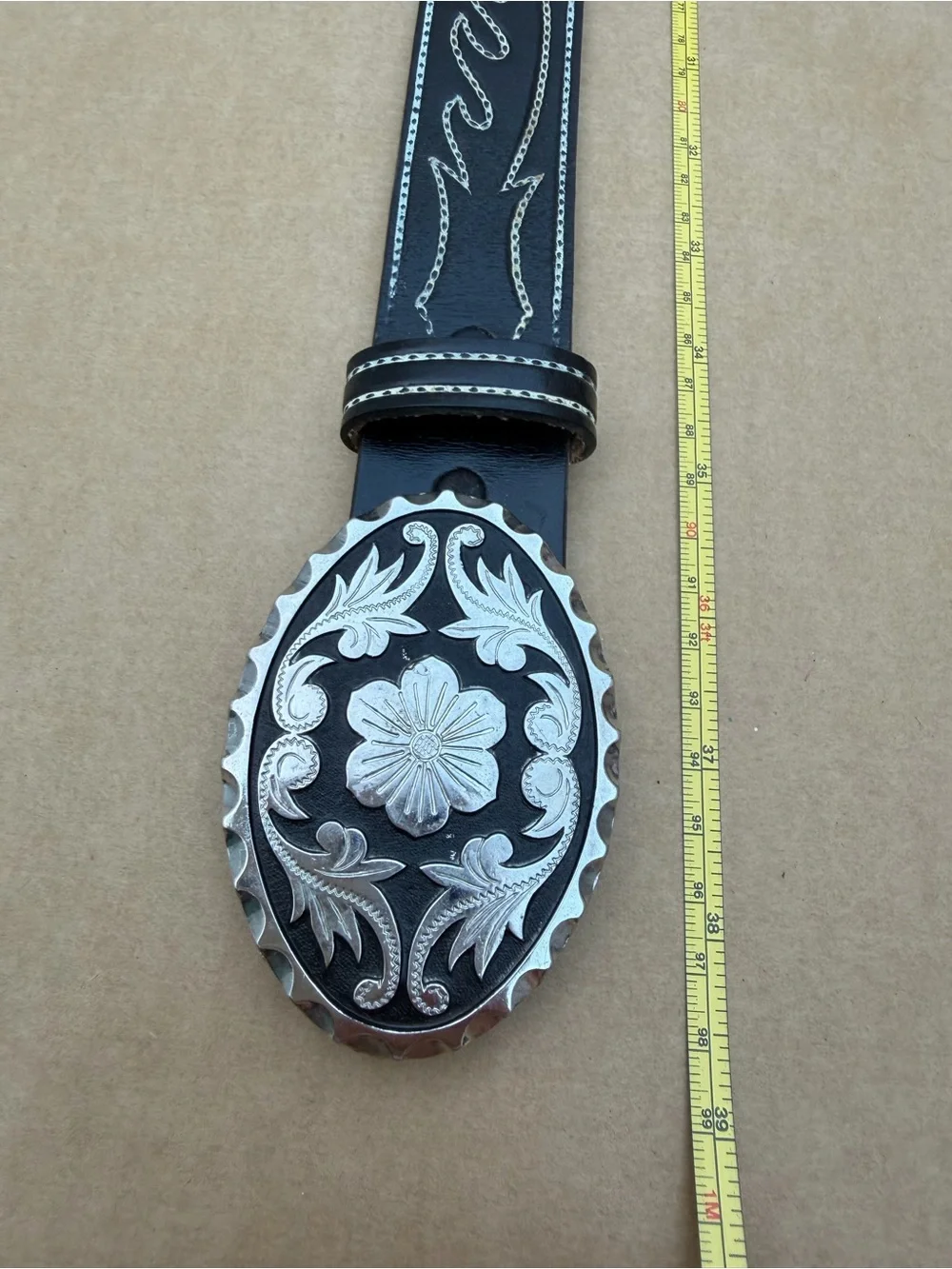 Vintage Top Grain Cowhide Western Belt Size 32 Floral Oval Buckle Black Leather